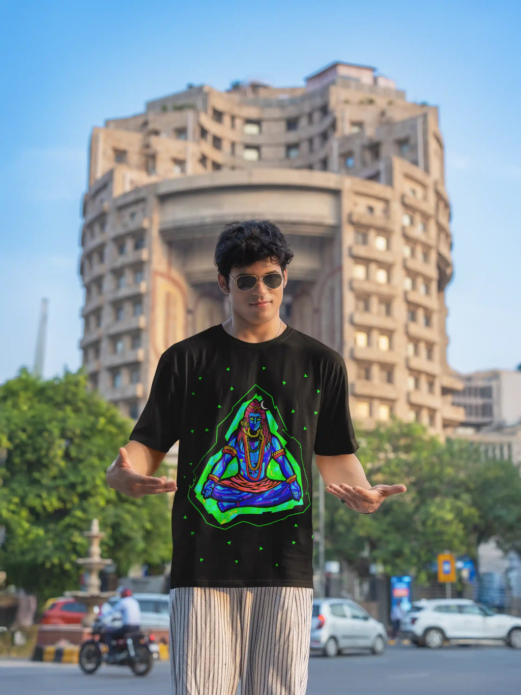 SHIVA LMNO Oversized Cotton T-shirt