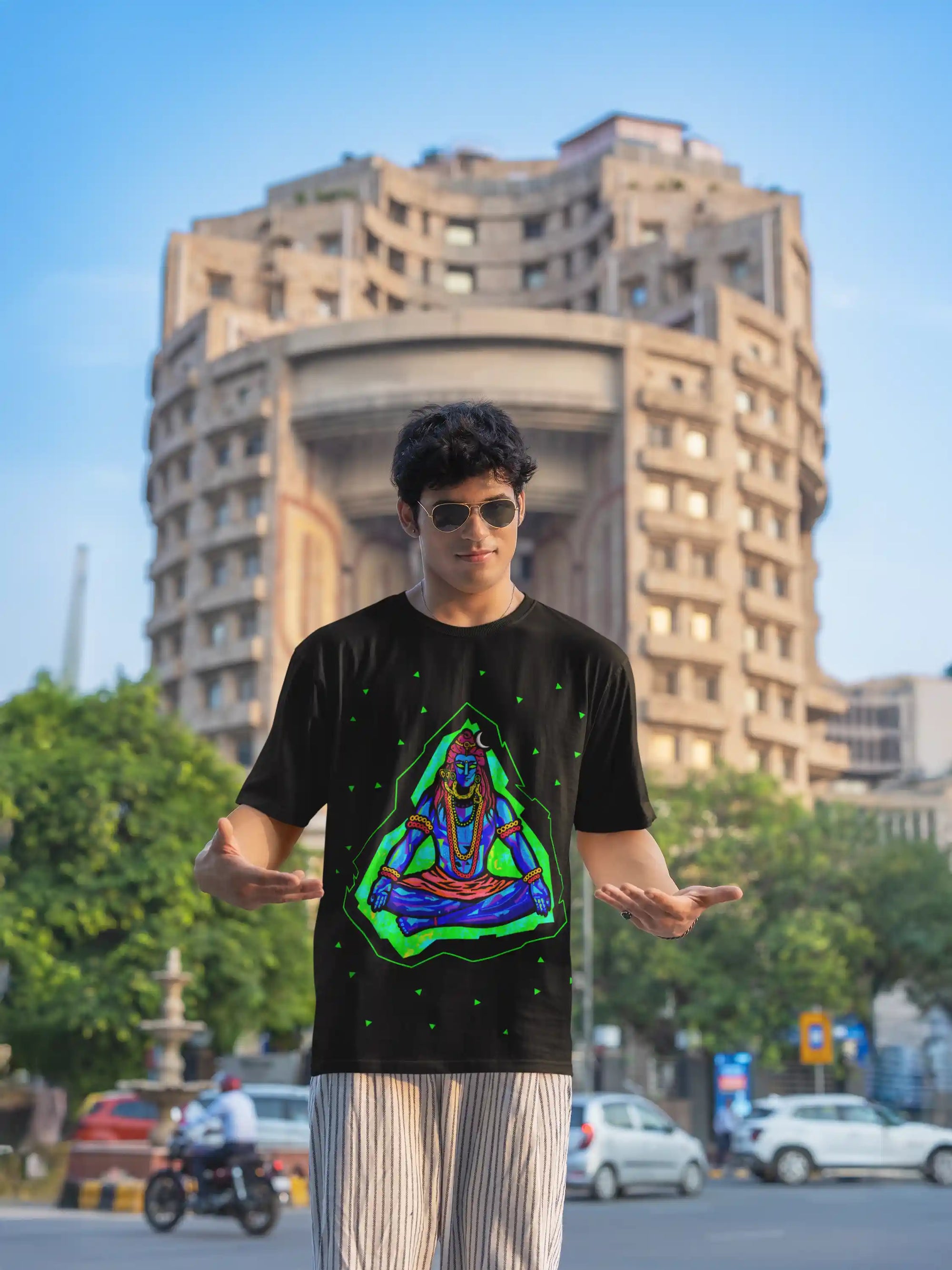 SHIVA LMNO Oversized Cotton T-shirt